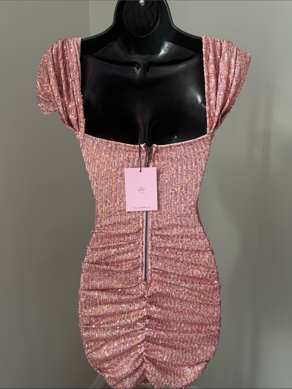 🆕 HELLO MOLLY Frequent The Club Dress Pink Sequin Size 2 NWT - Picture 7 of 16